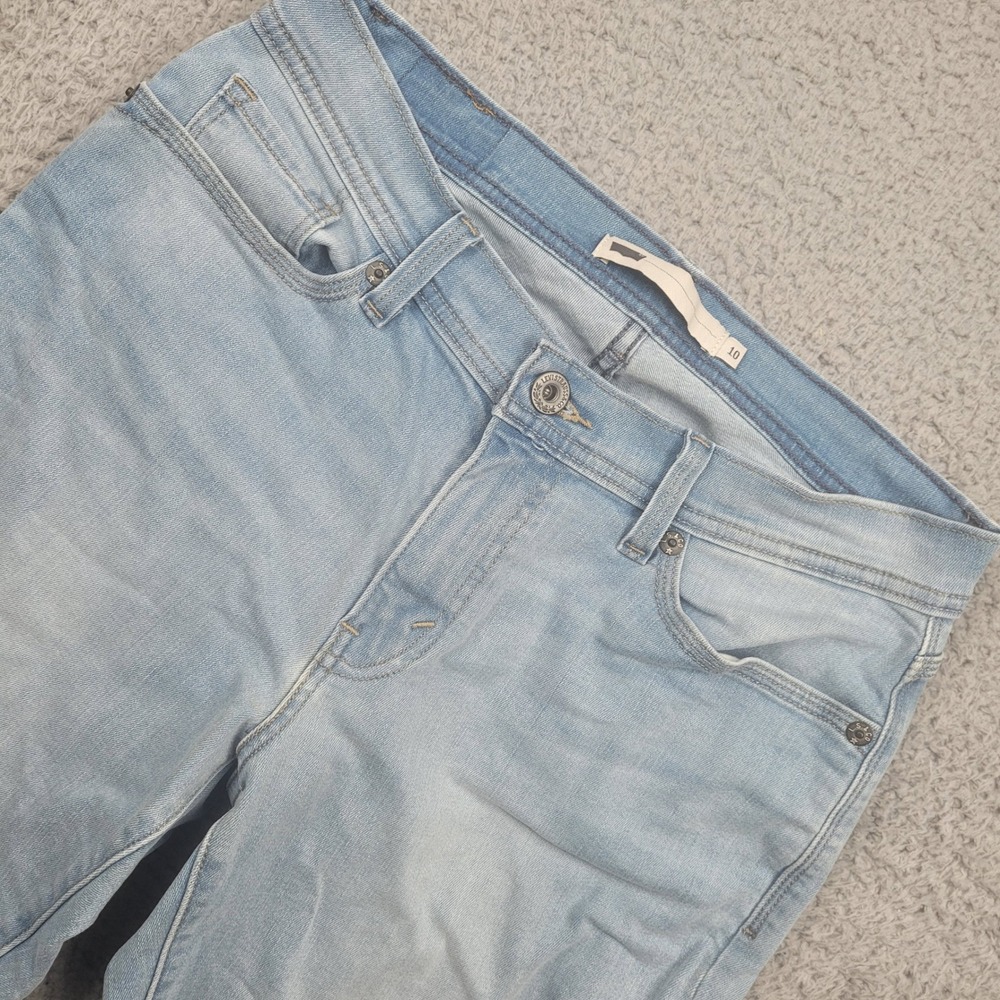 Levis Womens 10 W30 Light Wash Denim‎ Cropped Jeans